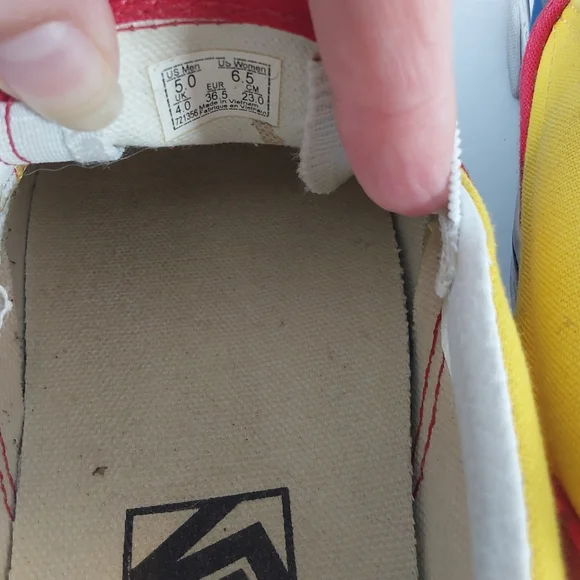 VANS CLASSIC SLIP-ON OTW RALLY red, yellow, & blue - Picture 2 of 7